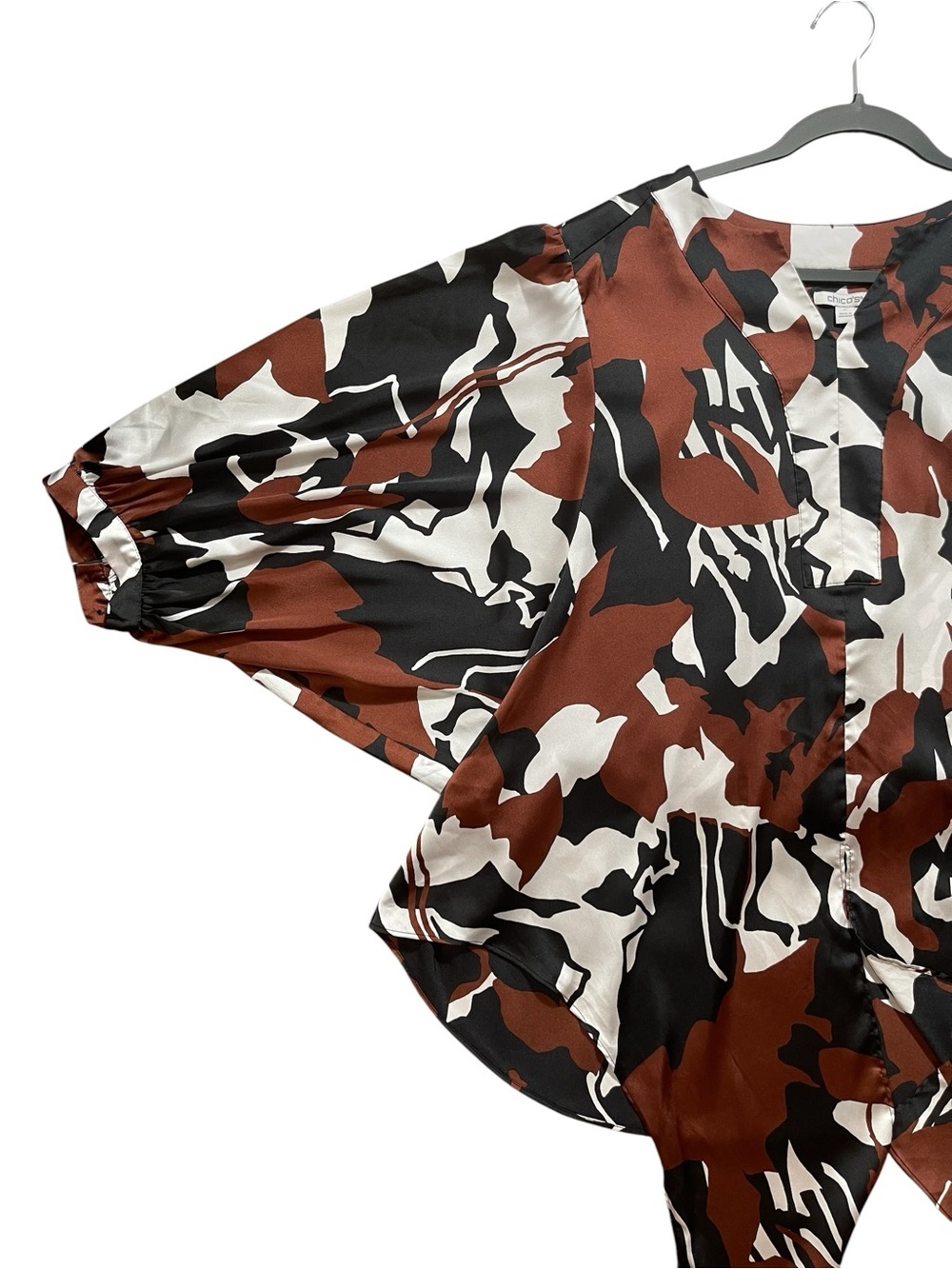 Chico’s Abstract Print Tie Front Blouse Dolman Sleeve Tunic Top Size 3 XL - Picture 4 of 11